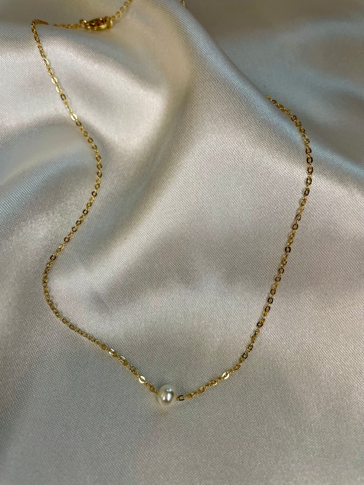 Olivia Pearl Necklace