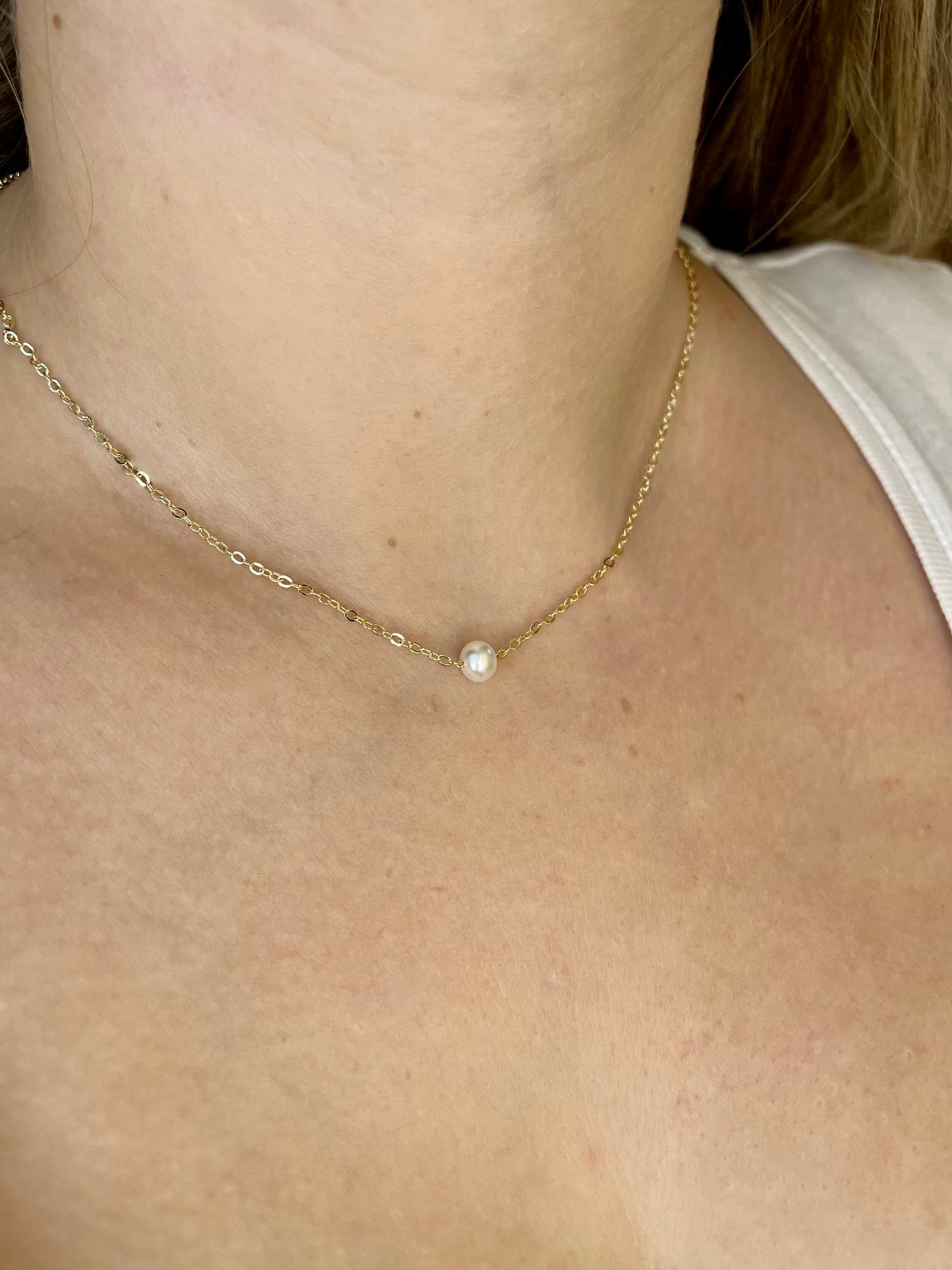 Olivia Pearl Necklace