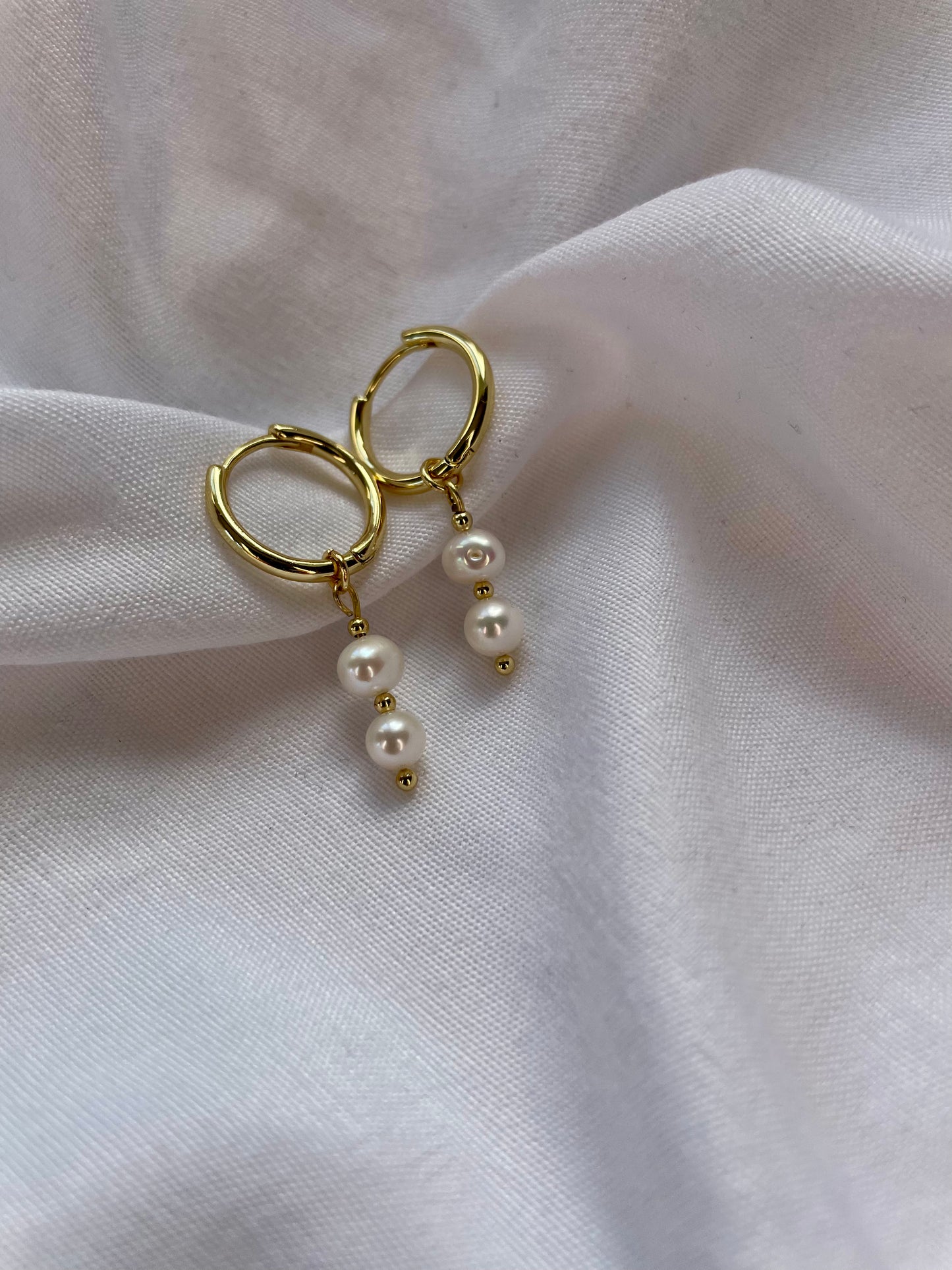 Emma Pearl Earrings